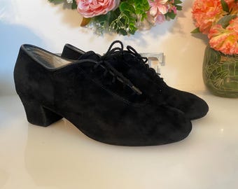 Vintage Schwarze Wildleder Schnürschuhe - Handgemacht in den USA