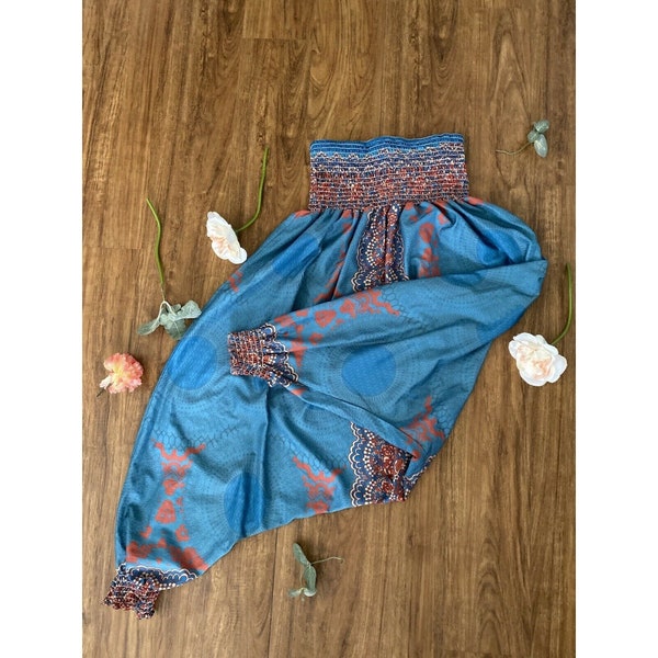 Silky 1980s Fabric Blue Multi Balloon Harem Pants Size XS 24 Waist Cropped Boho Urban Unique Elastic Waist & Cuffs MC Hammer Style Hip Hop