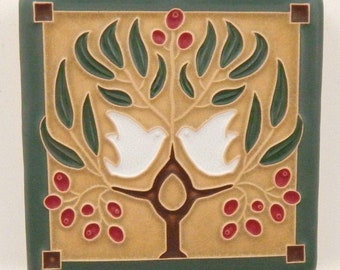 Lovebirds Tile (Green Oak) 4" x 4" by Art and Craftsman Tileworks