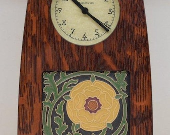 Arts and Crafts Clock in Craftsman Oak Finish with 4x4 Arts and Craftsman Tileworks Tudor Rose Golden