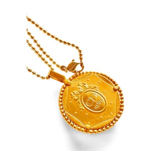 Vintage Christian Dior ball chain necklace with round shape logo embossed coin pendant top. Fab dior vintage jewelry gift. 060305ac1