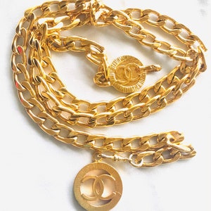 Vintage 1994 CHANEL Lucky Charm Leather Chain Necklace Belt For Sale at  1stDibs