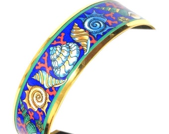 Vintage Hermès Cloisonné Enamel Bangle with Blue Ocean, Colorful Shells and Pink Coral Design. Collectible Luxury Jewelry. 080611k1ys