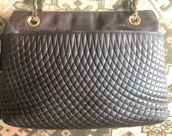 バッグ BALLY Shoulder Bag Brown Chain Tassel BALLY Shoulder Bag Brown Quilted Chain Strap Tassel