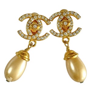 Authentic chanel vintage earrings - Gem