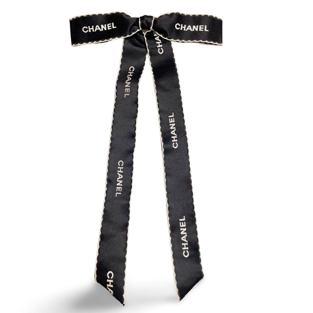Vintage CHANEL Black and White Bow Brooch in Satin Ribbon 