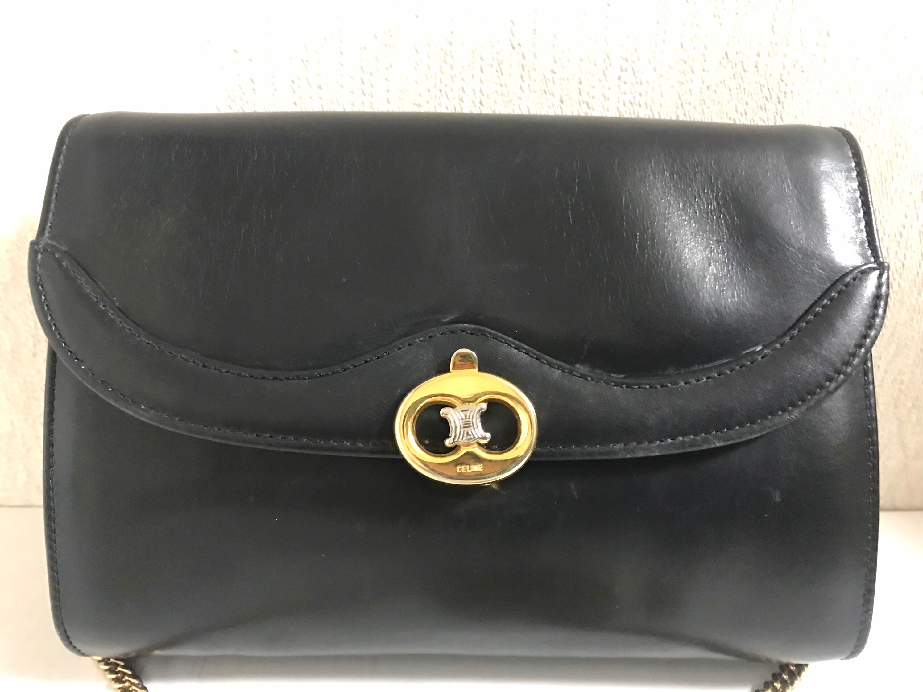 Japan direct delivery name plate used package] CELINE circle logo embossed  leather mini bag handbag black vintage Old Celine vga5gb - Shop solo-vintage  Messenger Bags & Sling Bags - Pinkoi