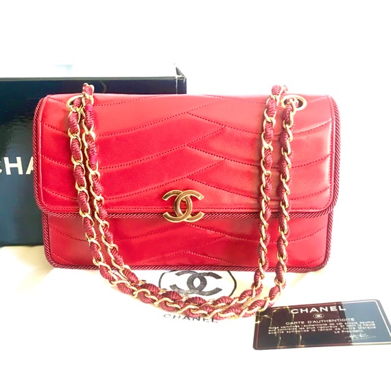 Vintage Chanel Red Shoulder Bag With Wavy Stitches and - Etsy Denmark Vintage Chanel Red Shoulder Bag With Wavy Stitches and - Etsy Denmark