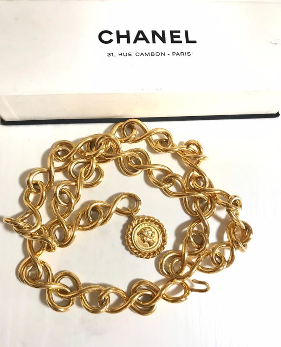 Chanel Chain Cardholder Belt Bag – SFN