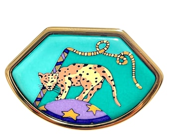 Vintage HERMÈS Cloisonné Enamel Fan-Shaped Brooch with Spotted Panther/Cheetah/Big Cat Circus Motif on Green Background. 080602ac2