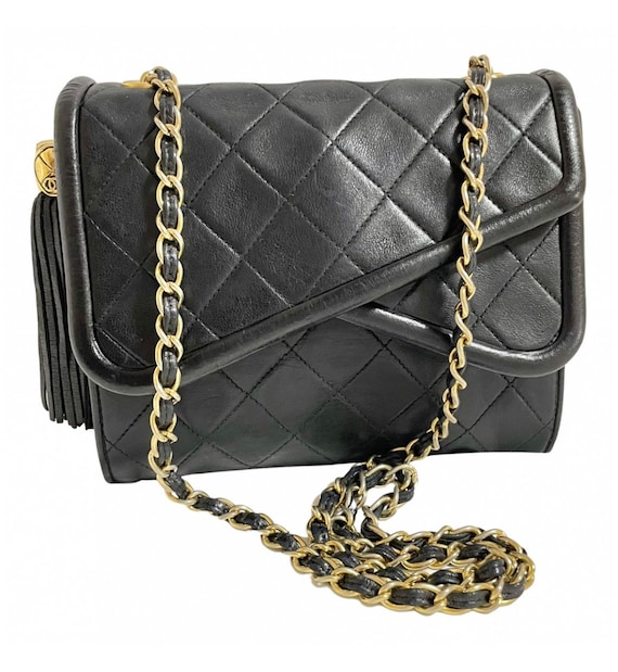 CHANEL VINTAGE BLACK LEATHER QUILTED CC CHAIN FRINGE MINI HOBO BAG