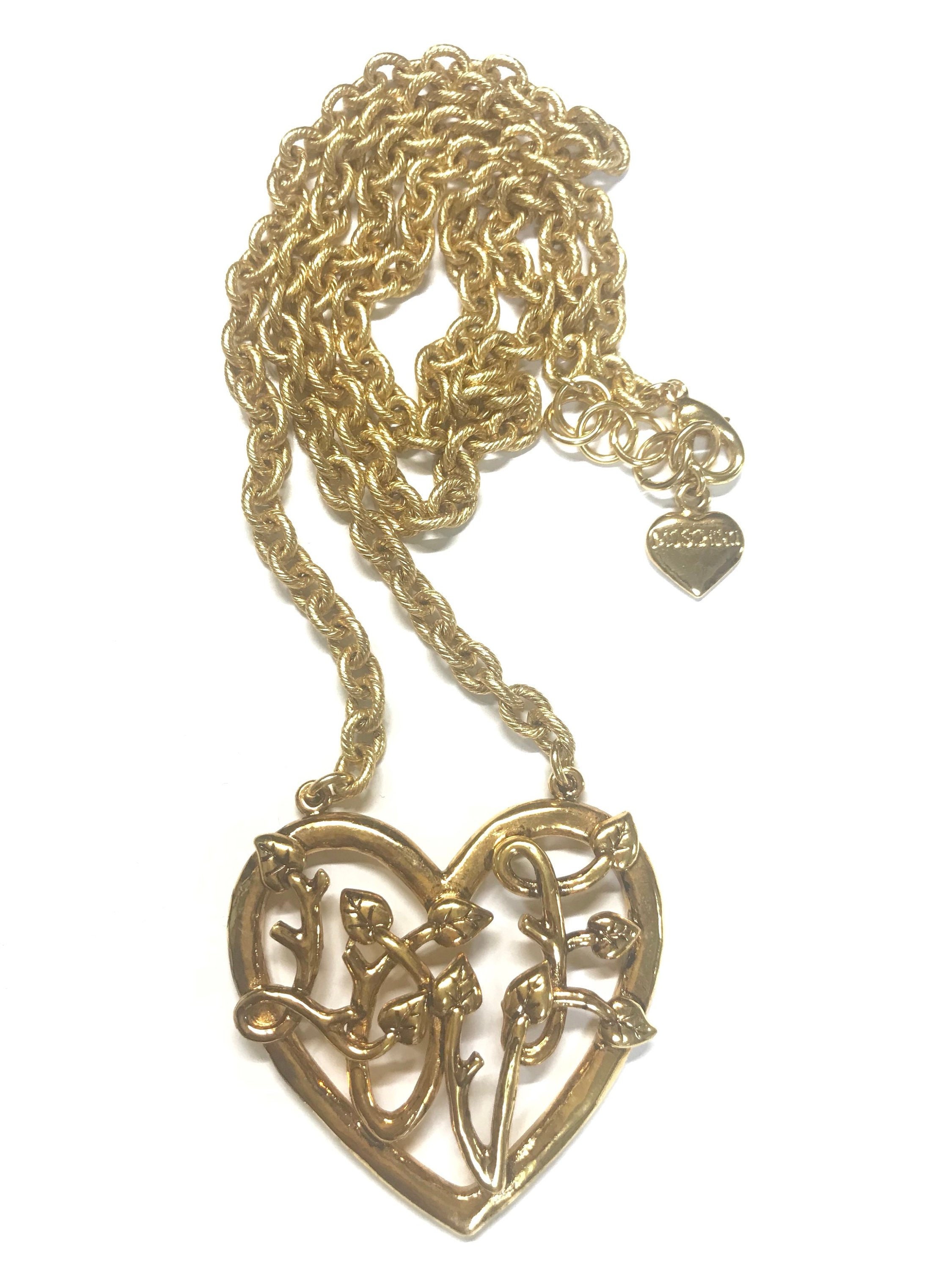 Vintage Moschino Golden Chain Necklace With Large Arabesque Vintage Moschino Golden Chain Necklace With Large Arabesque