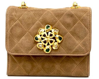 Vintage CHANEL beige brown genuine suede chain bag with green jewel stone gripoix and gold chain strap.  Rare jewel purse. 060917ac1