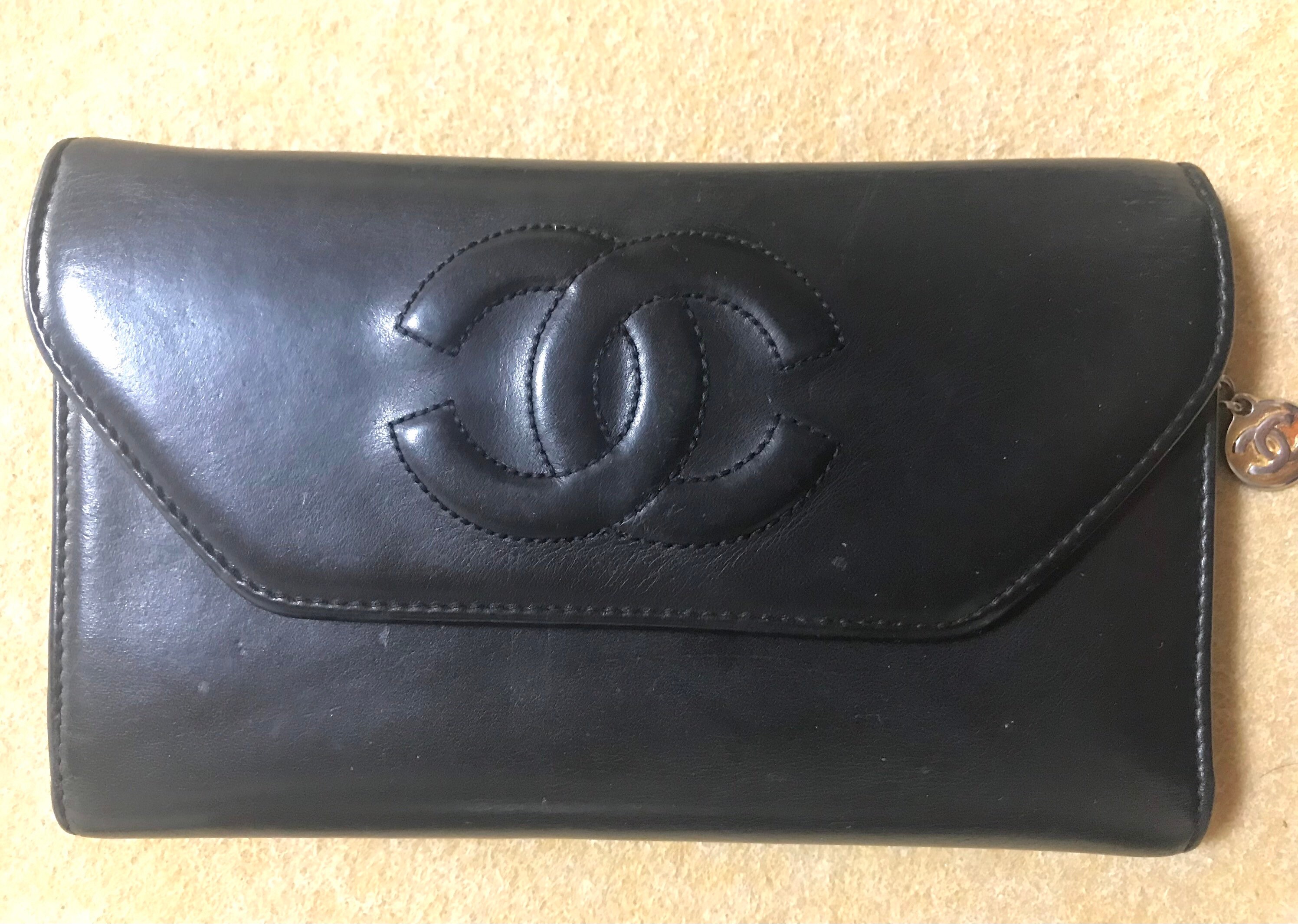 Vintage CHANEL black leather wallet with large CC stitch mark. Rare wallet from Chanel in 90s. 050320r9 Etsy