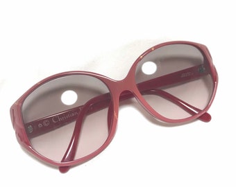 60's, 70's vintage Christian Dior pink and red oversized sunglasses. Very rare retro eyewear back in the old era. Authentic. 0402011