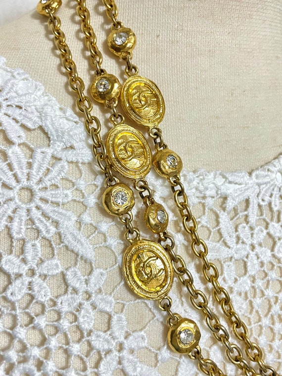 Vintage CHANEL chain and crystal glass necklace w… - image 7