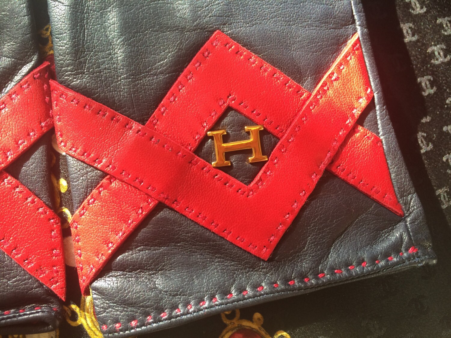 MINT. Vintage HERMES Black Lambskin Gloves With Golden H