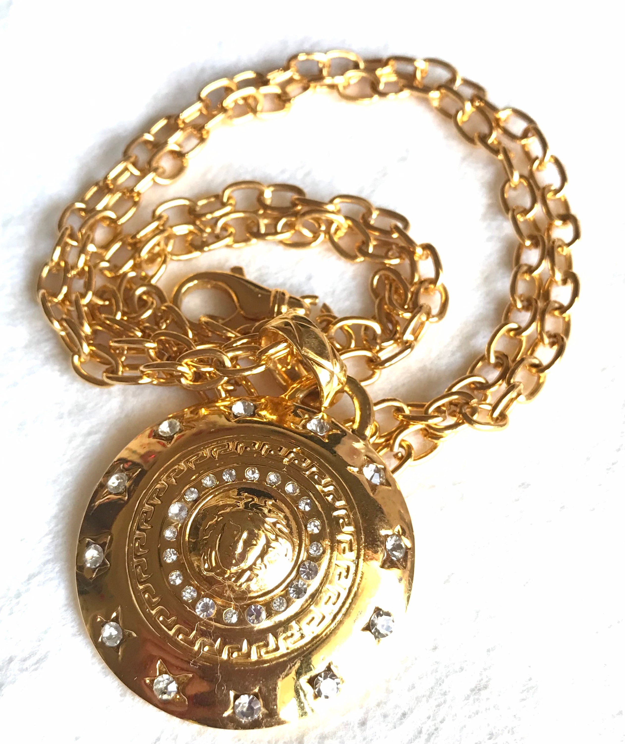 MINT. Vintage Gianni Versace Chain Necklace With Medusa Head  display picture 2
