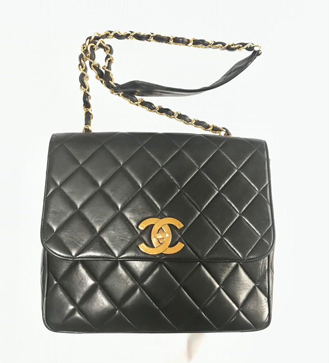 Vintage Chanel Jumbo 2.55 quilted leather flap bag (163 245 UAH) ❤ liked on  Polyvore featuring bags, handbags, …