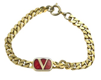 Vintage Valentino gold tone flat chain bracelet with red enamel logo charm. Classic 1980s jewelry. 080515ys2