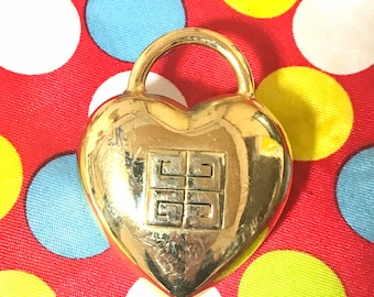 小物 GIVENCHY heartbuckle silverbelt il_1080xN.6121636185_2w6r.jpg