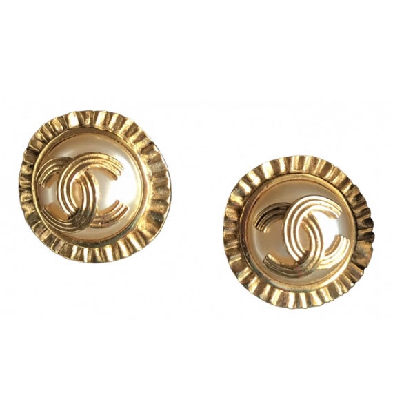 Buy Vintage CHANEL Golden Round Earrings With Sun and CC Mark Online in  India 