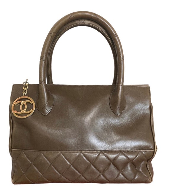 1980s Vintage CHANEL Brown Lambskin Matelassé Tote Bag | Large