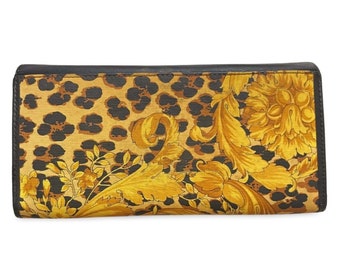 Vintage Gianni Versace Black Leather Wallet With Its Iconic