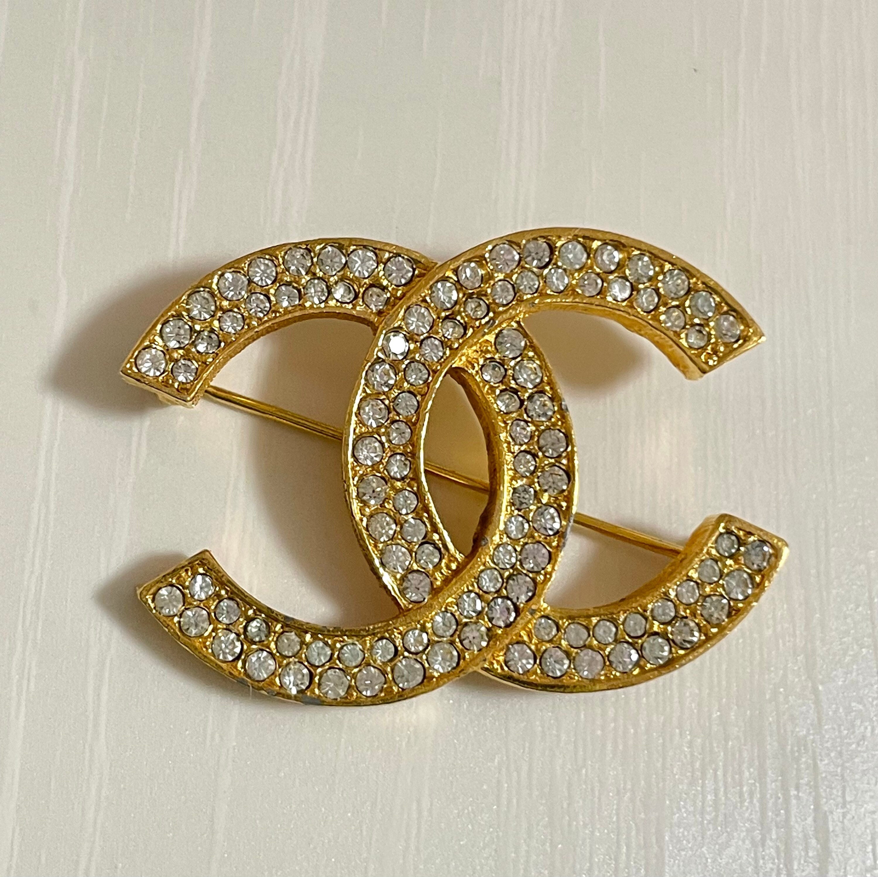 W2 Vintage Chanel CC Brooch With Crystals. Must Have Classic 