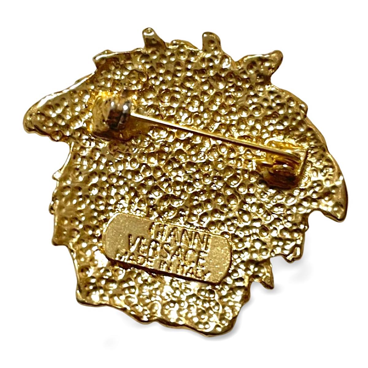 アクセサリー GIANNI VERSACE PIERCE Vintage Gianni Versace Gold Medusa Head Face Brooch. Can Be
