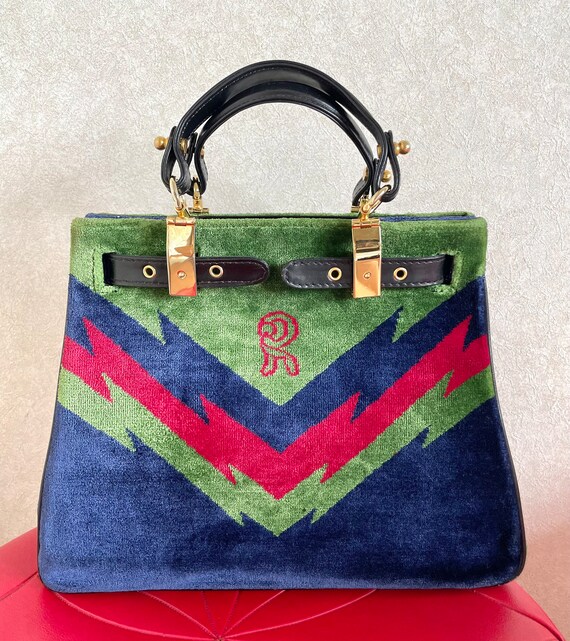 Vintage Roberta di Camerino navy, green, and red t