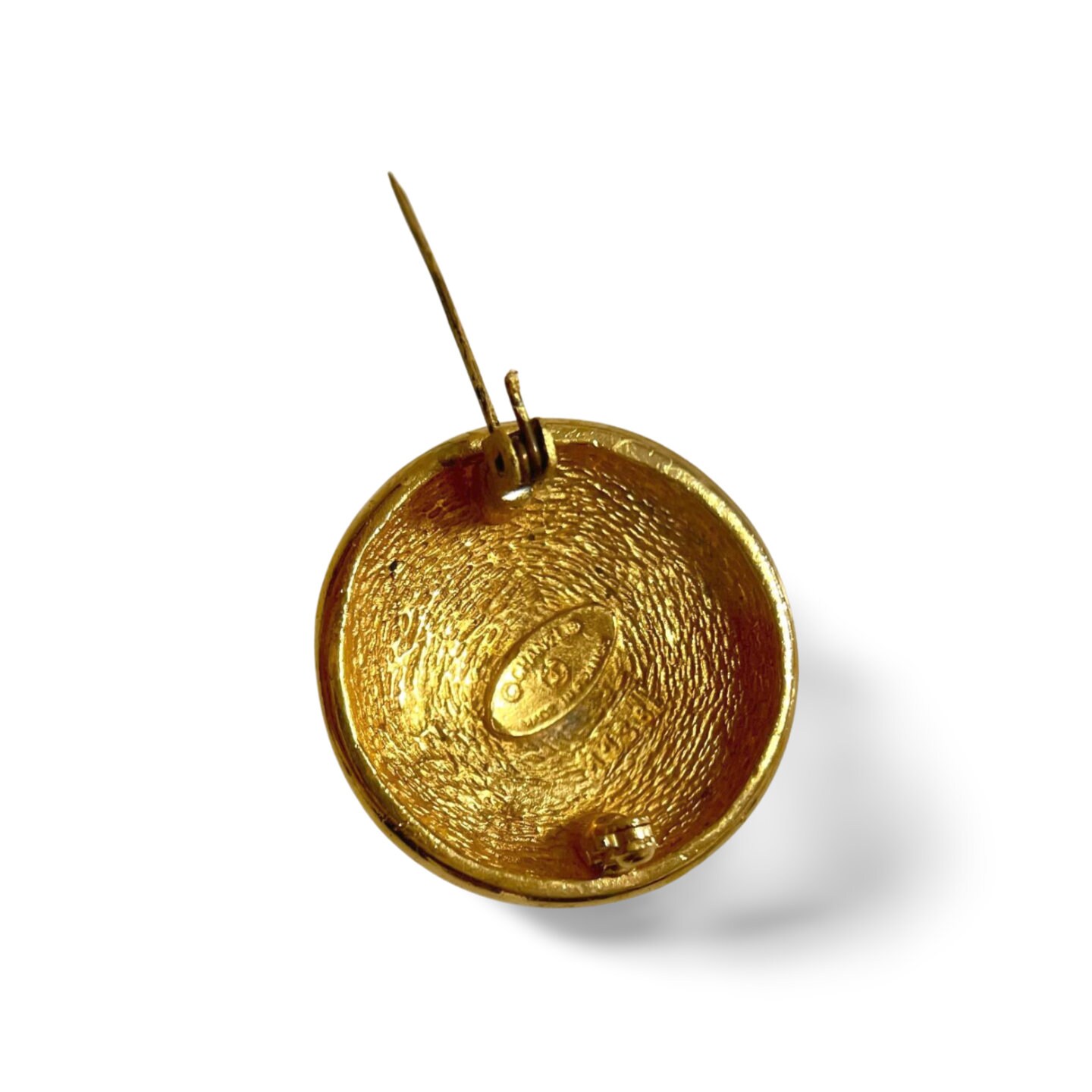 CHANEL Gold Sunburst Brooch with Interlocking CC Chanel Gold Tone Sunburst CC Logo Brooch main image 3