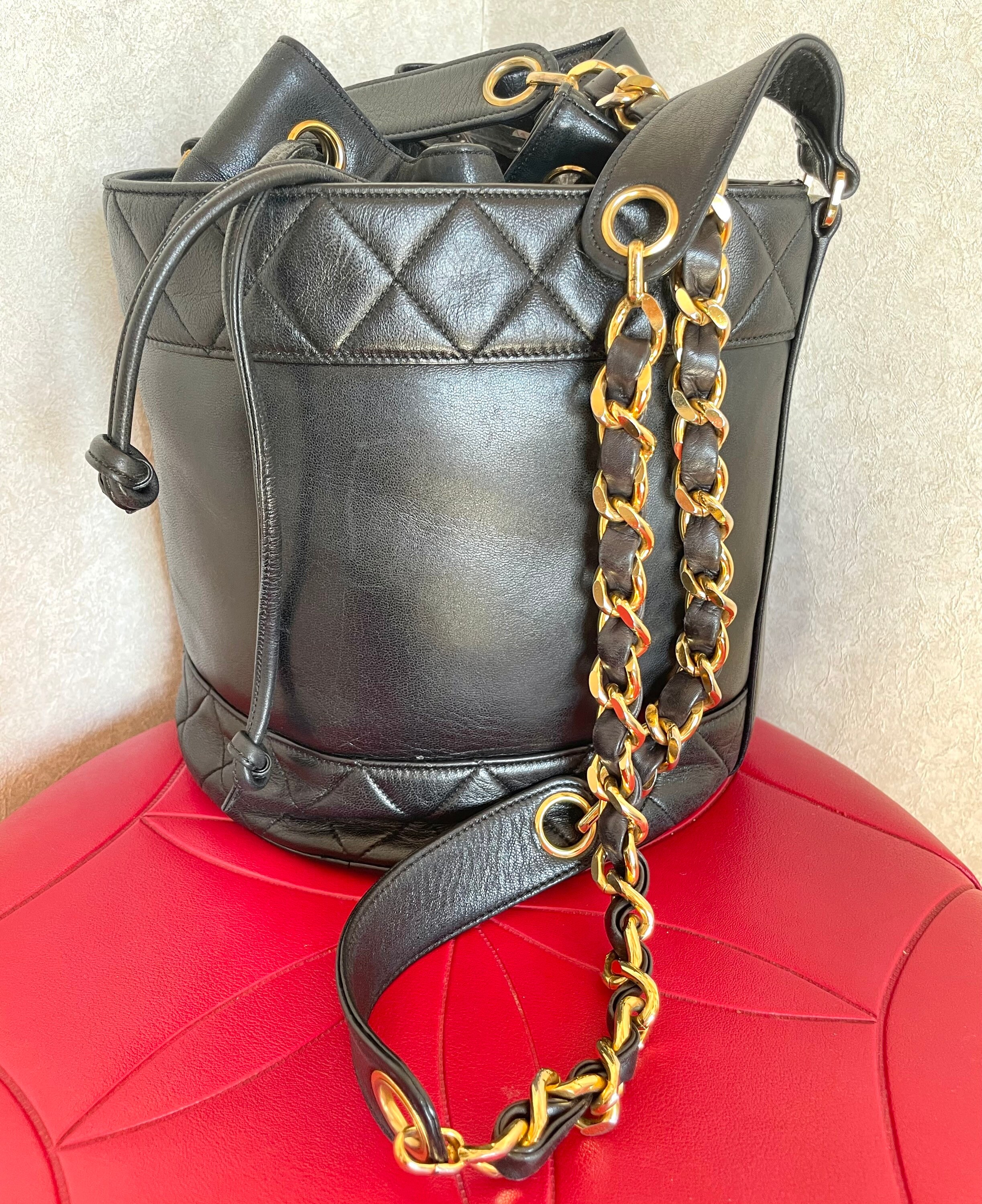 Vintage CHANEL black lamb leather hobo bucket drawstring shoulder