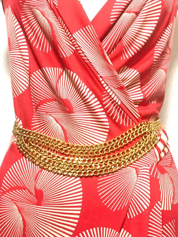 Buy Vintage CHANEL Multiple Layer Golden Chain Belt  display picture 3