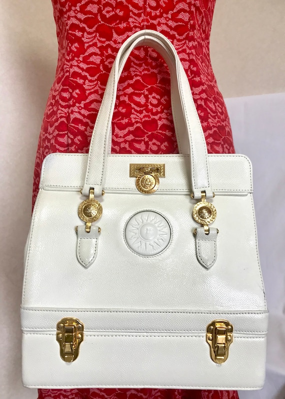 Auth Vintge Chanel Rare Shoulder Bag w/Gold Accents