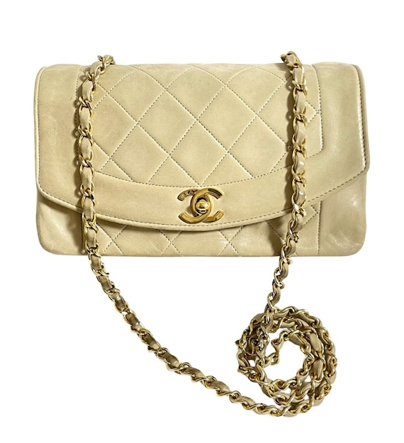 Vintage CHANEL beige lambskin classic 2.55 flap ch