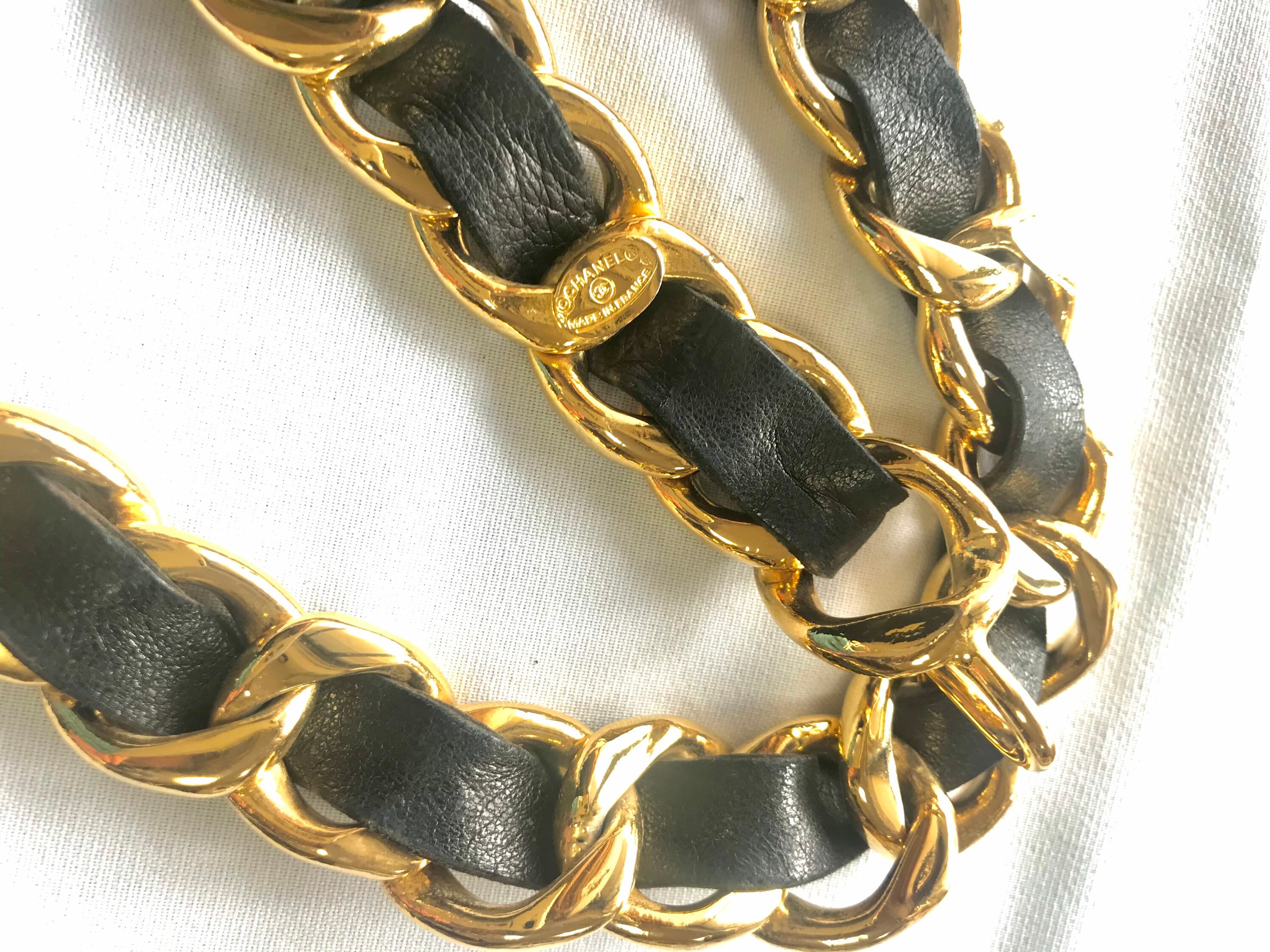 Vintage CHANEL Black Leather Thick Chain Belt With Golden
