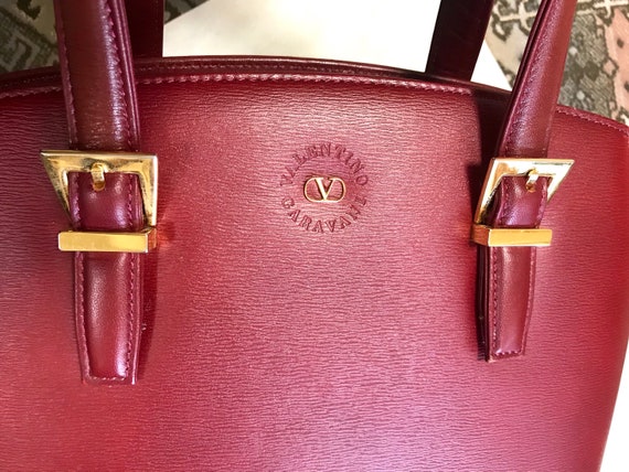 Vintage Valentino Garavani wine leather handbag w… - image 5