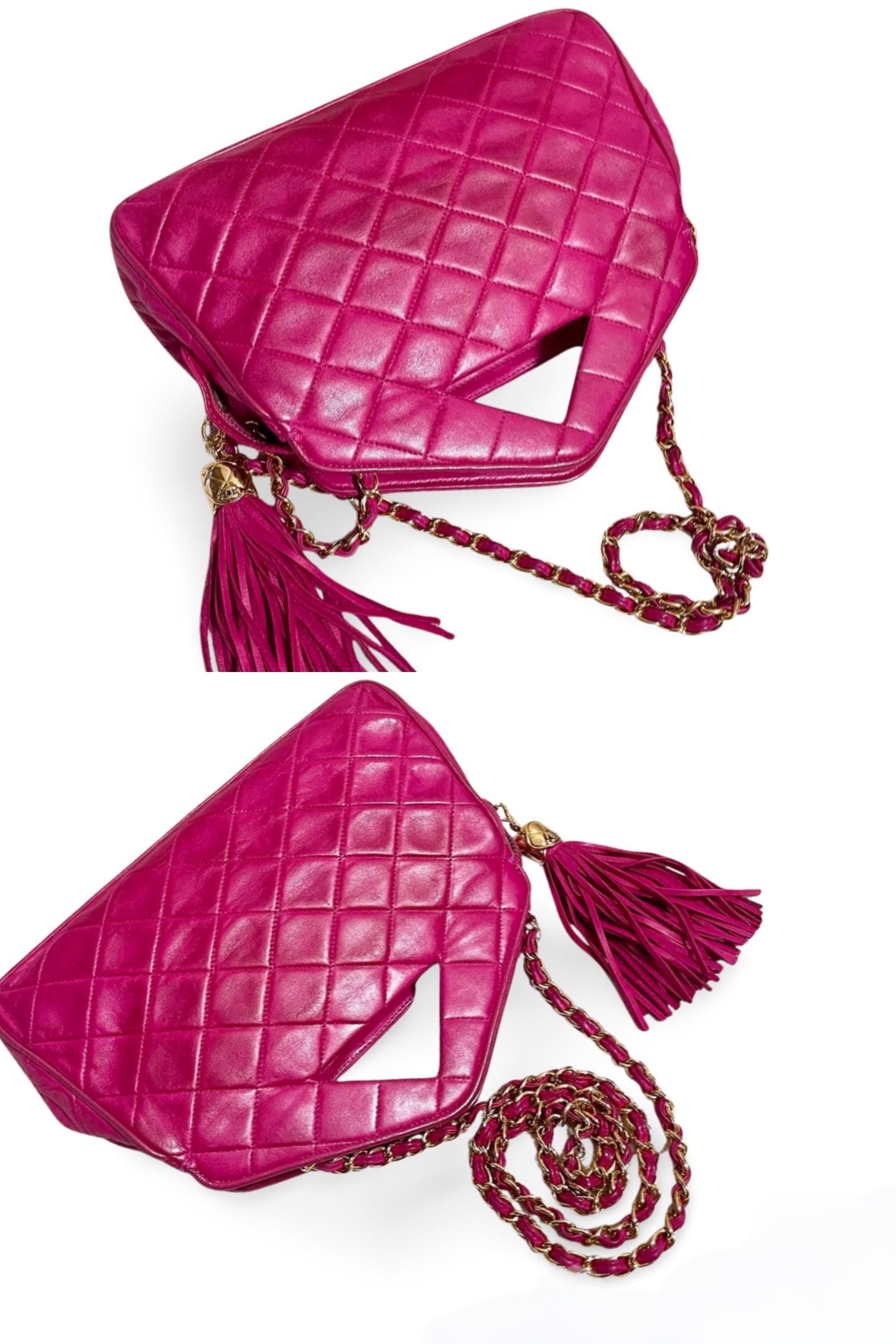 1980–1990s Vintage CHANEL Fuchsia Pink Lamb Leather Chain Shoulder