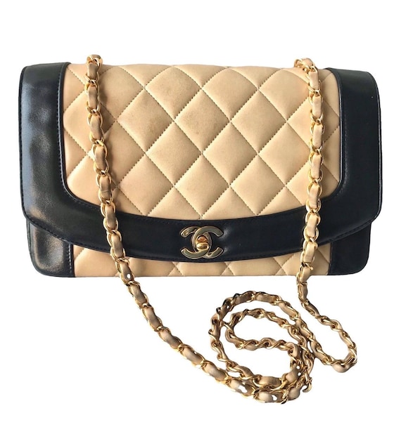 1990s Vintage CHANEL Diana Bag – Beige & Black Lambskin 2.55
