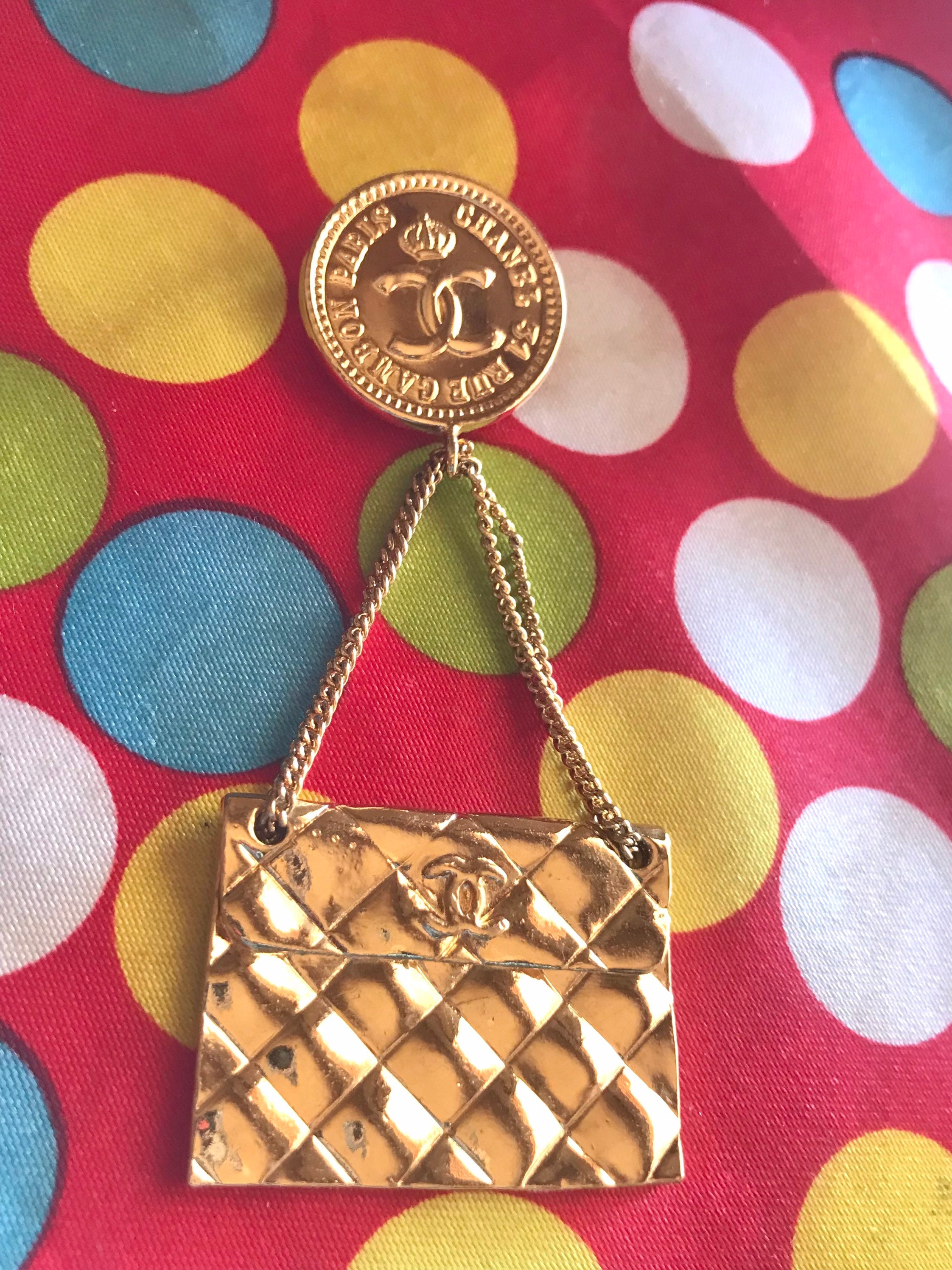 Chanel Vintage Quilted CC Logo Brooch