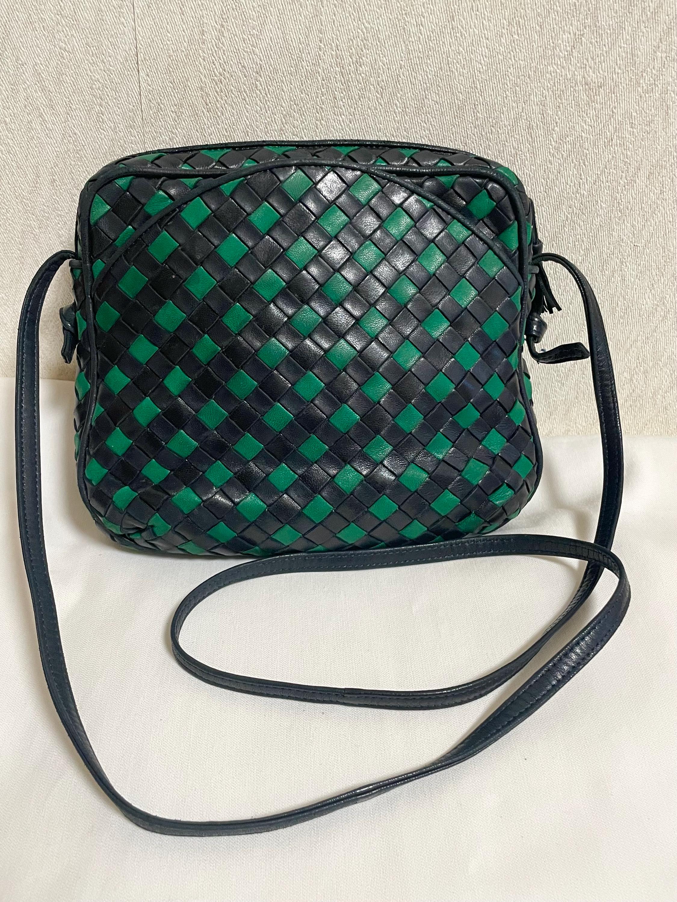 Vintage BOTTEGA VENETA Intrecciato Navy & Green Woven Lambskin 