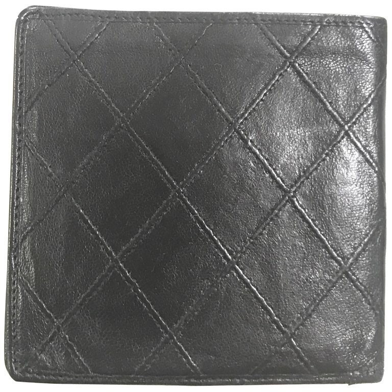 80's Vintage CHANEL Black Calfskin Square Stitched Wallet 