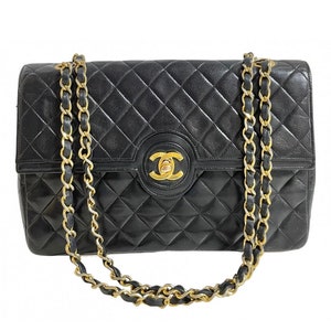 80's Vintage Chanel Black 2.55 Shoulder Bag With Circle CC 