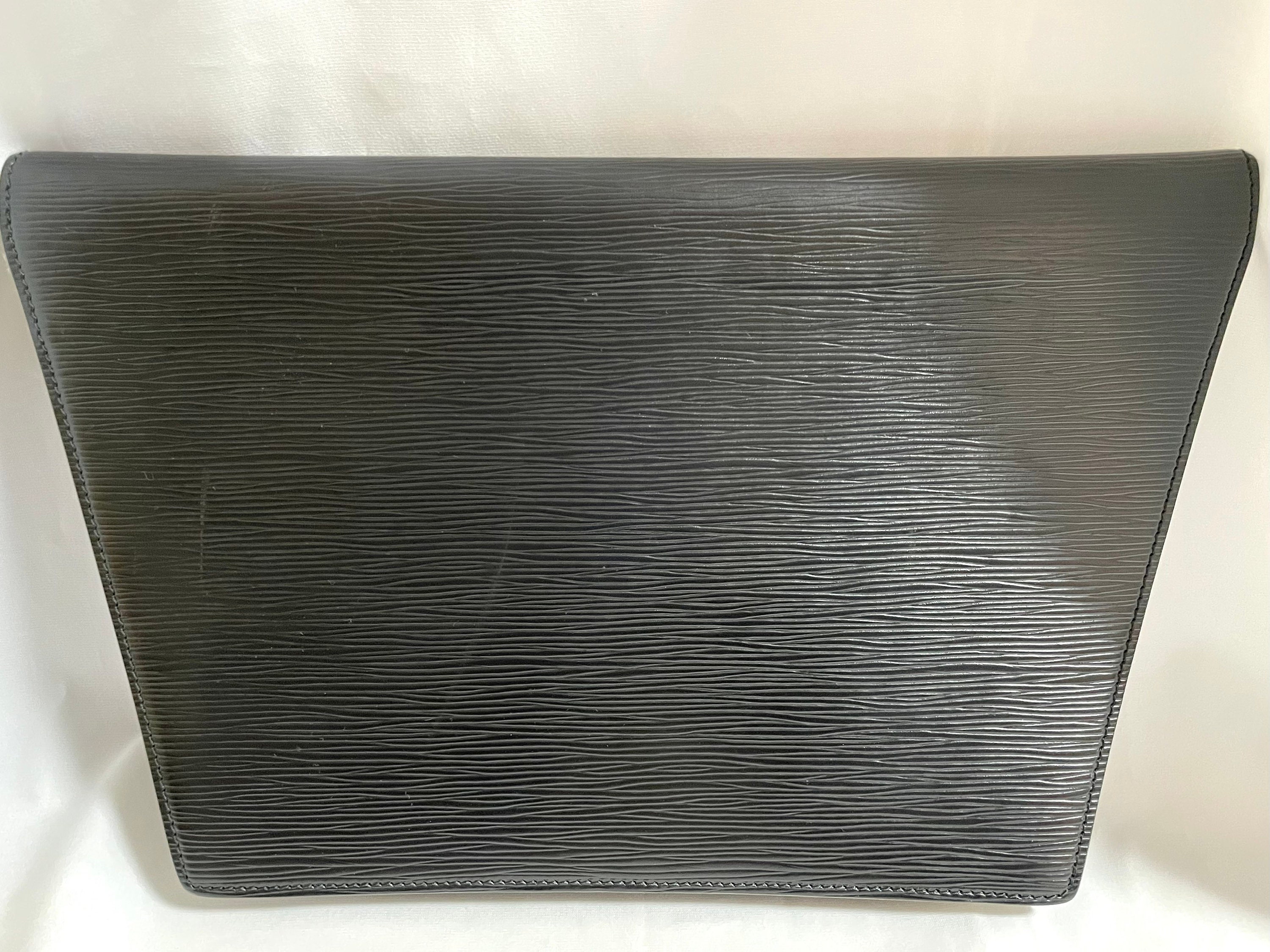 Louis Vuitton Black Epi Trunk Clutch M53052– TC