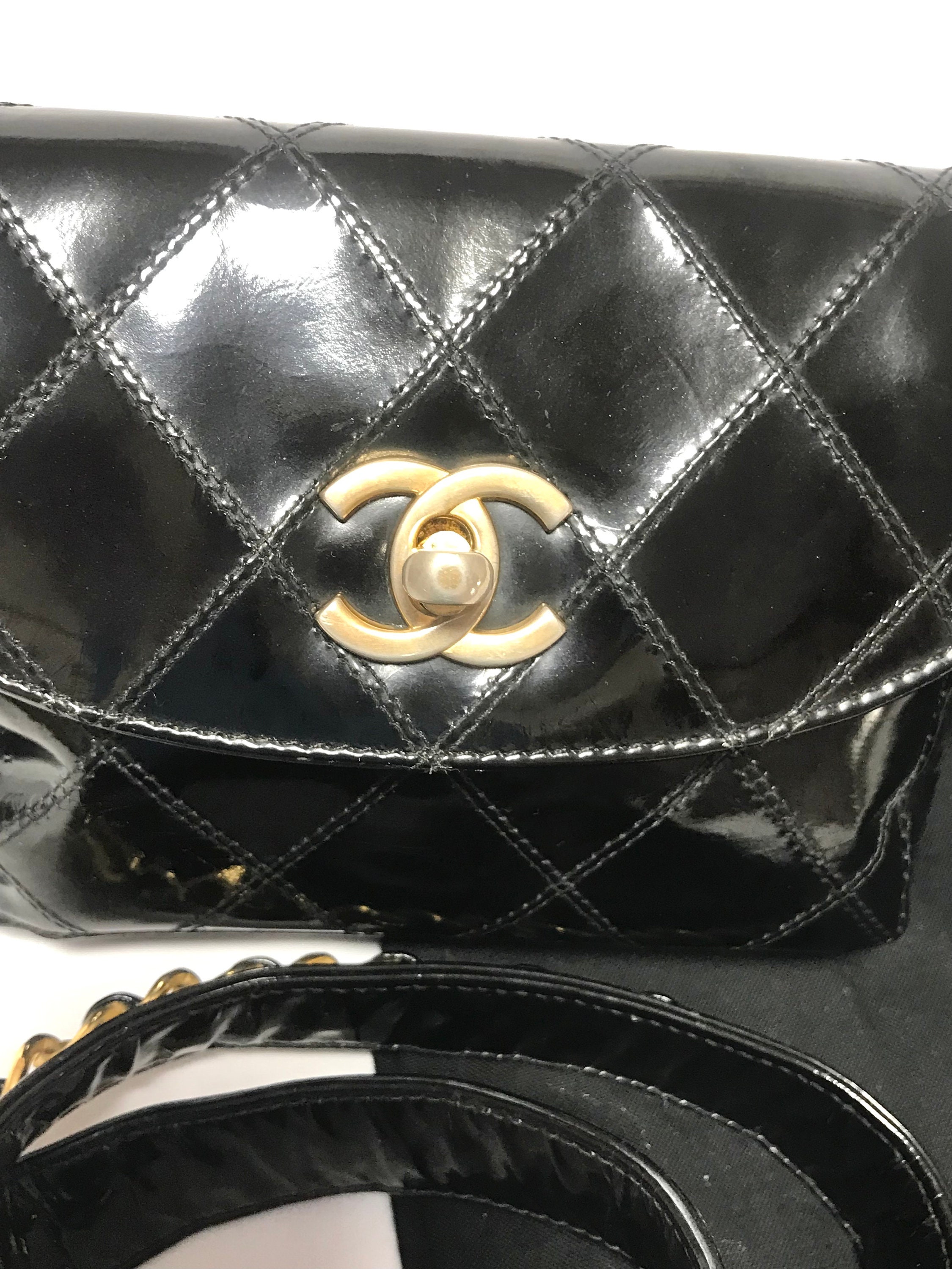 Vintage CHANEL Black Patent Enamel Leather Belt Bag Fanny 