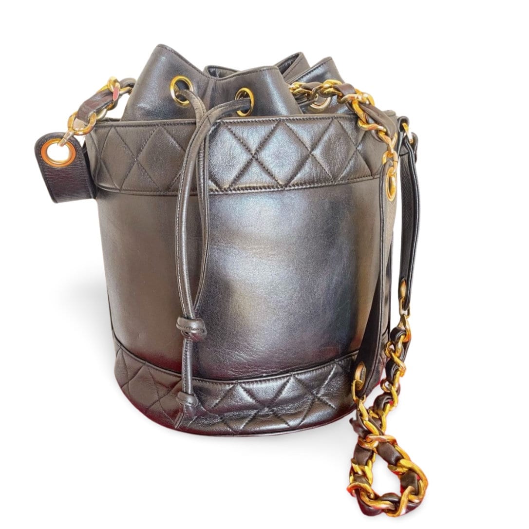 Chanel vintage drawstring bag discount
