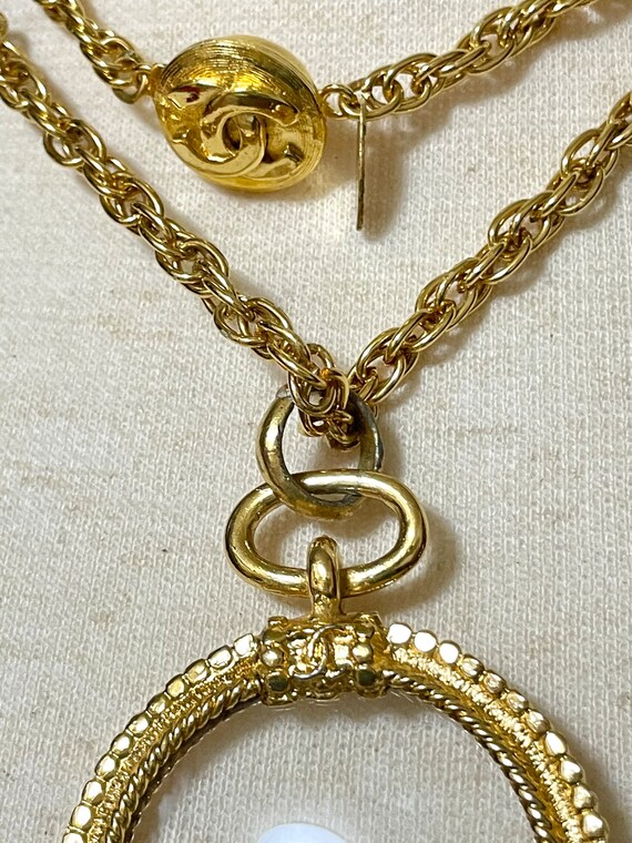 Vintage CHANEL golden chain necklace with loupe g… - image 7