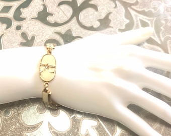 ロベルタ ディ カメリーノ ヴィンテージ ロゴ チャーム ブレスレット