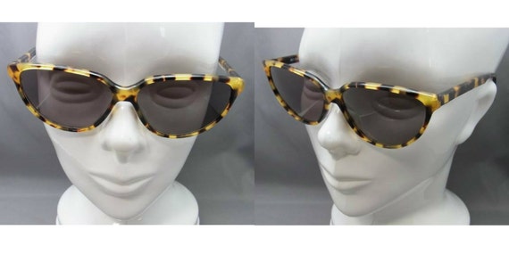 80's vintage Balenciaga French made tortoiseshell… - image 2